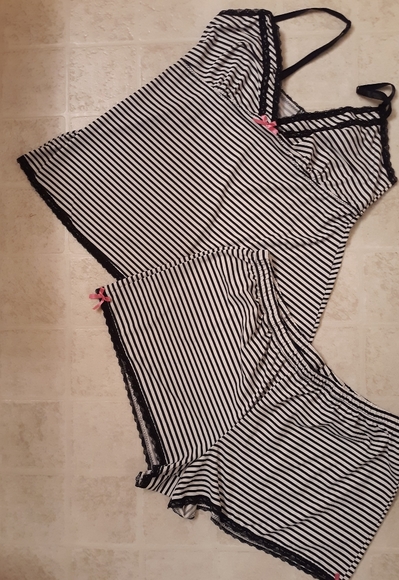 Marilyn Monroe Other - Marilyn Monroe sexy pajama set